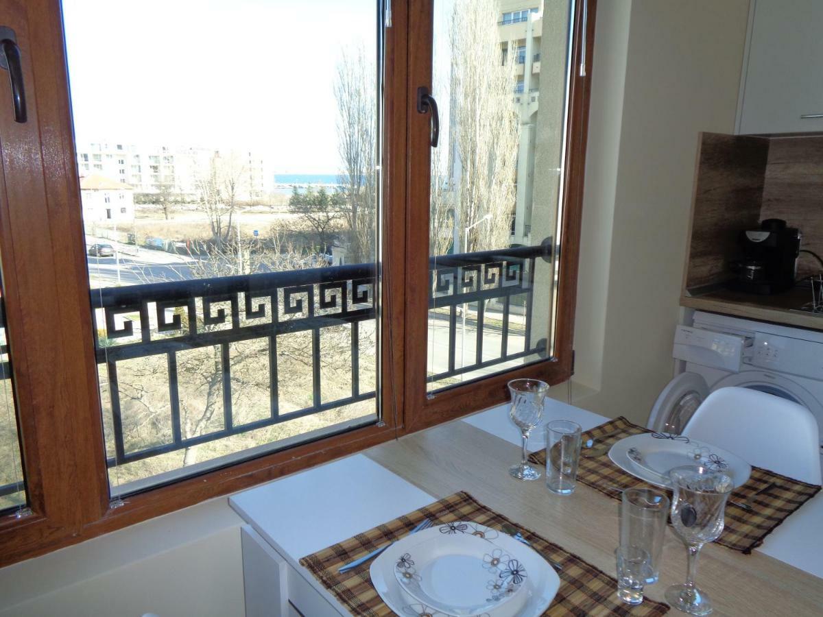 Apartmán Nereya Palace Studio Mona Pomorie Exteriér fotografie